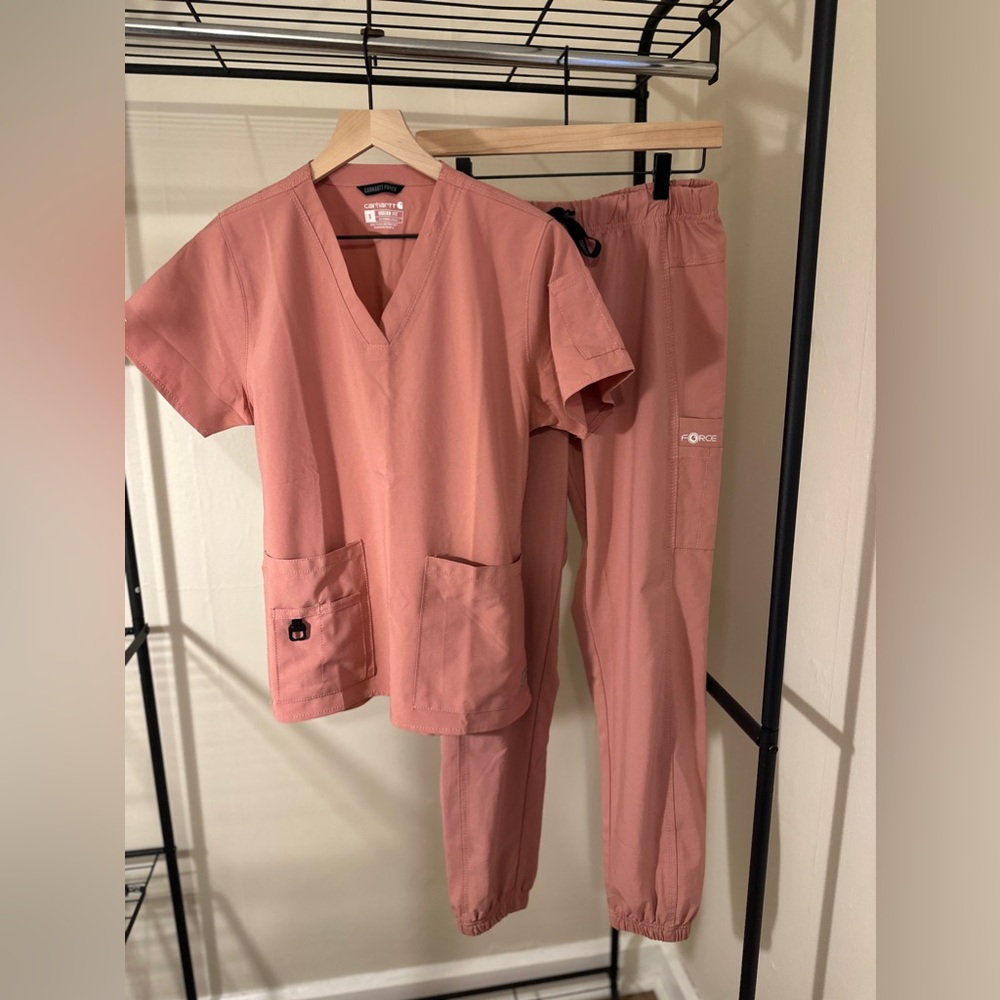 Carhartt Pink Mauve Scrub Set
